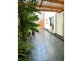 vendo-de-hermosa-y-moderna-casa-con-acabados-a1-en-san-antonio-miraflores-small-0